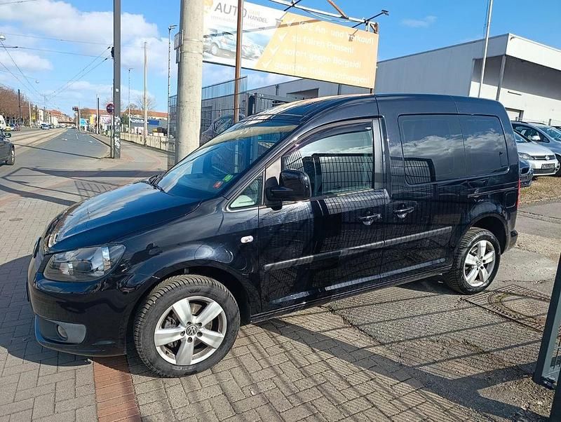 Gebraucht VW Caddy 105 PS (77 kW) 2011 Schwarz Van / Kleinbus