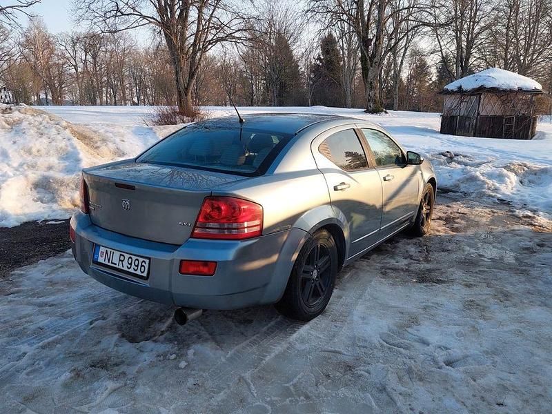 Gebraucht Dodge Avenger SXT 140 PS (102 kW) 2007 Silber Limousine
