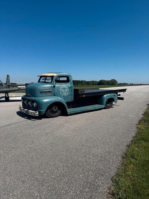 Blau Gebraucht 1980 Ford V8 Abholung | 58.000 € - Bild 1/4