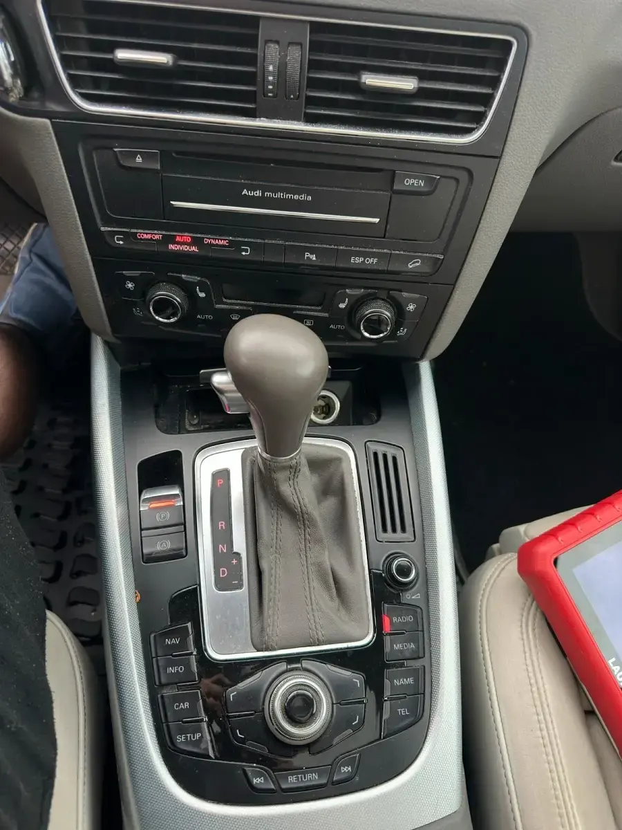 Gebraucht Audi Q5 239 PS (175 kW) 2010 Grau SUV