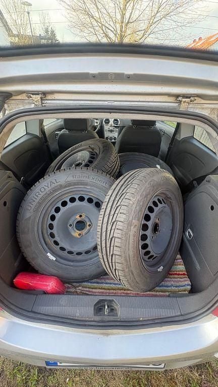 Gebraucht Opel Corsa Edition 90 PS (66 kW) 2007 Silber Kleinwagen