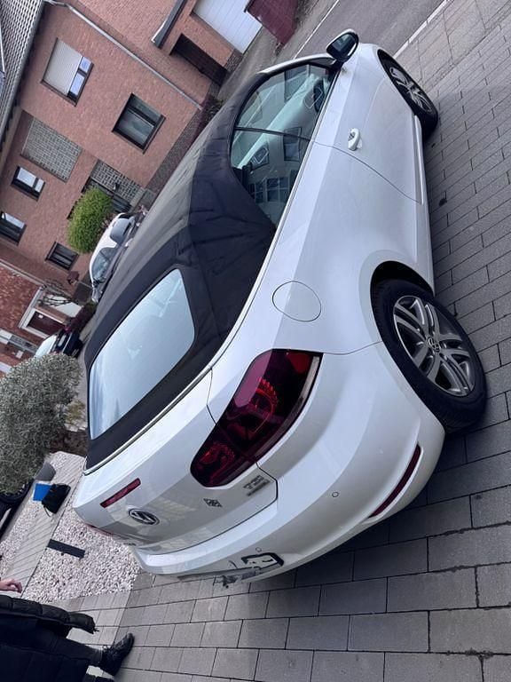 Gebraucht VW Golf Cabriolet 105 PS (77 kW) 2012 Weiß Cabrio