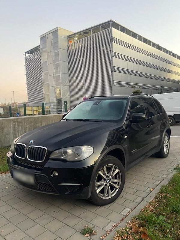 Schwarz Gebraucht 2011 BMW X5 SUV | 13.000 € - Bild 1/4
