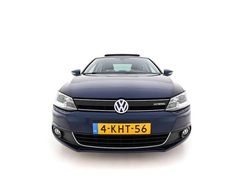 Gebraucht VW Jetta Highline 170 PS (125 kW) 2013 Blau Limousine