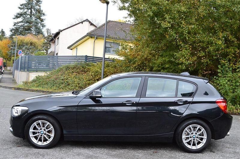 Schwarz Gebraucht 2015 BMW 120 Kleinwagen | 9.999 € (Superpreis) - Bild 1/4