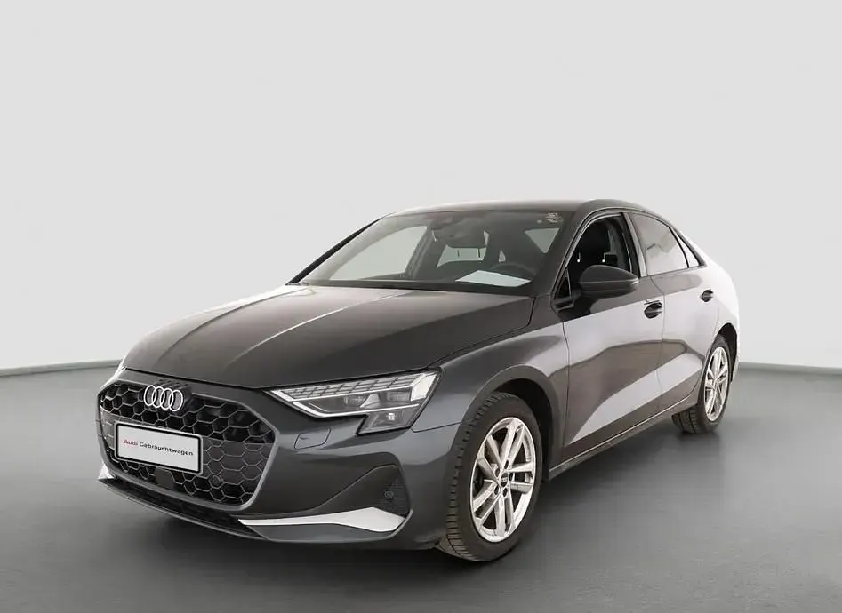 Second-hand Audi A3 Advanced Plus 150 CP (110 kW) 2025 Gri Berlinǎ