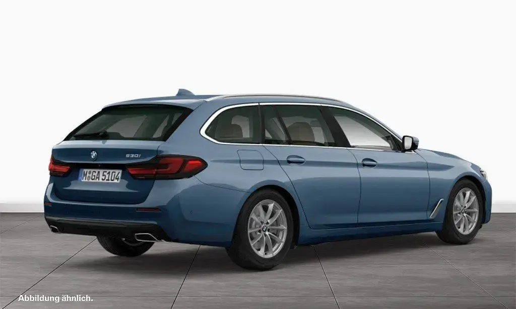 Gebraucht BMW 530 Performance 245 PS (180 kW) 2023 Blau Limousine