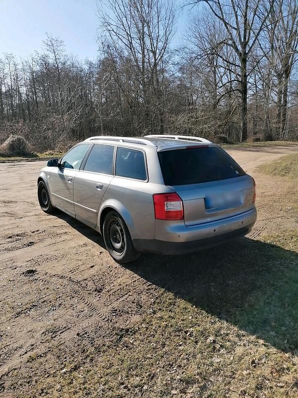 Gebraucht Audi A4 130 PS (95 kW) 2003 Kombi