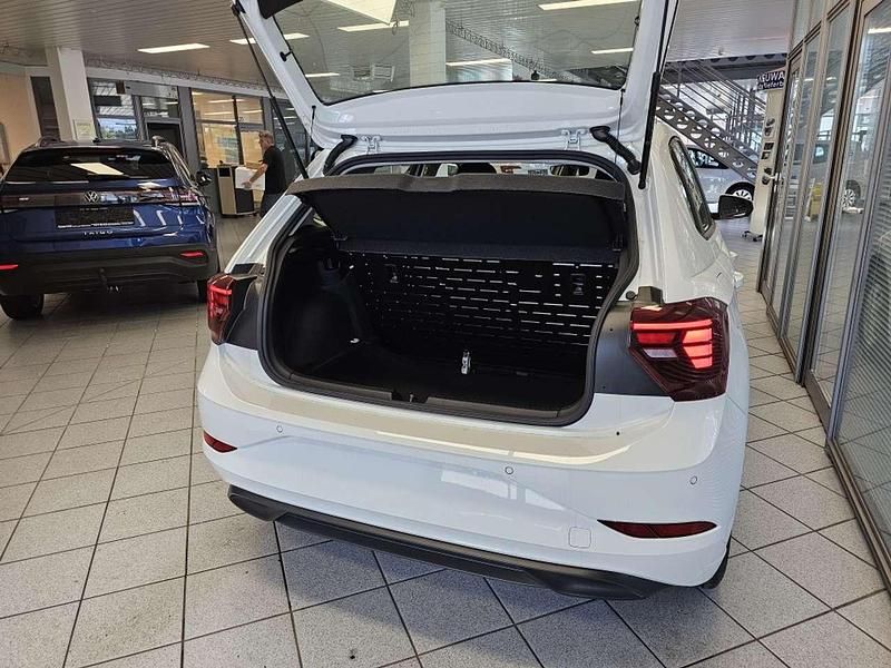 Neu VW Polo 80 PS (58 kW) 2025 Weiß Limousine