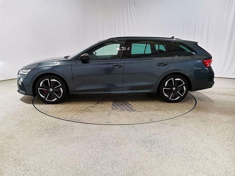 Gebraucht Skoda Octavia RS 200 PS (147 kW) 2021 Quarzgrau metallic Kombi