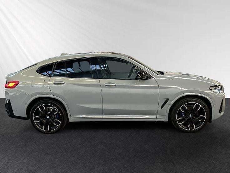 Gebraucht BMW X4 M Sport 340 PS (250 kW) 2023 Brooklyn grau metallic SUV
