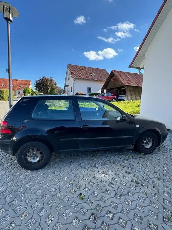 Gebraucht VW Golf IV Basis 75 PS (55 kW) 2000 Schwarz