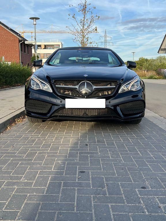 Gebraucht Mercedes E350 252 PS (185 kW) 2014 Schwarz Cabrio