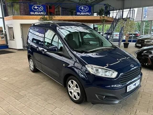Blau Gebraucht 2016 Ford Transit Trend Van / Kleinbus | 9.950 € (Etwas zu teuer) - Bild 1/4