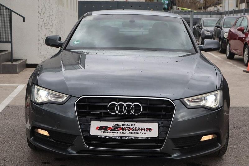 Second-hand Audi A5 Sport 211 CP (155 kW) 2012 Gri Coupe