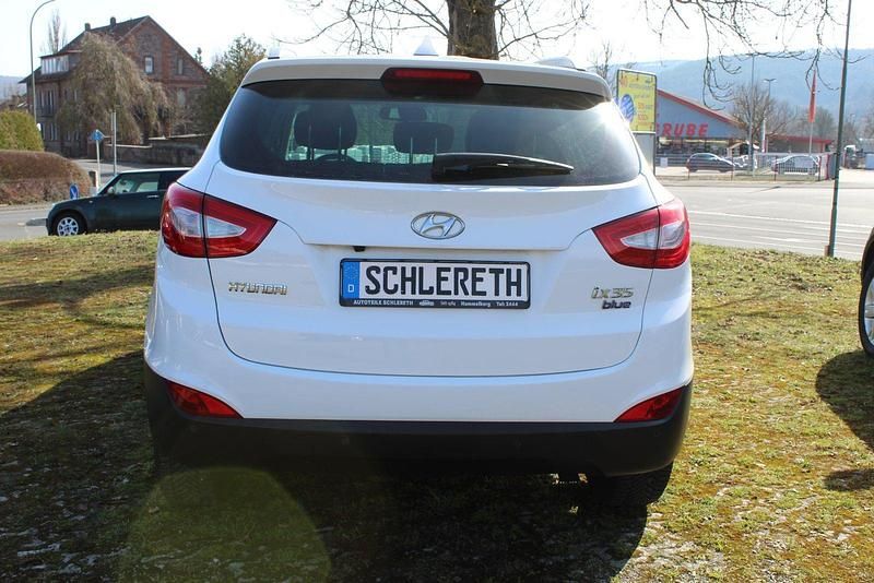 Gebraucht Hyundai ix35 Edition 135 PS (99 kW) 2015 Polar white / sol SUV