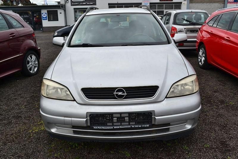 Gebraucht Opel Astra Selection 101 PS (74 kW) 2001 Silber Kombi
