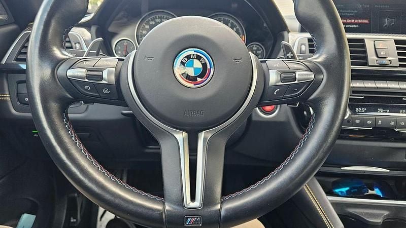 Gebraucht BMW M4 Cabriolet Performance 450 PS (330 kW) 2018 Orange Cabrio
