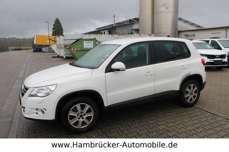 Weiß Gebraucht 2008 VW Tiguan Trendline SUV | 2.490 € (Superpreis) - Bild 1/4