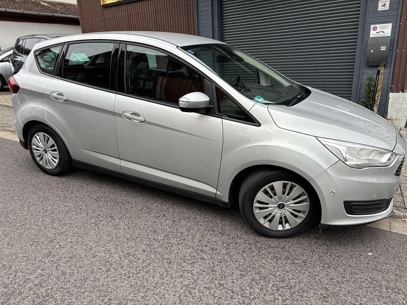 Używany Ford C-MAX Trend 125 KM (91 kW) 2015 Srebrny Minivan