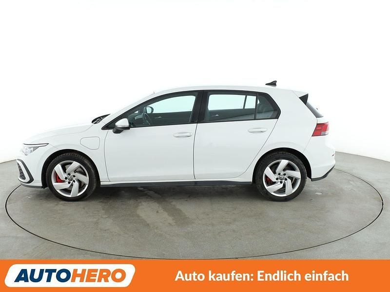 Gebraucht VW Golf VIII GTE 245 PS (180 kW) 2020 Weiß Limousine