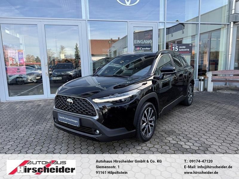 Schwarz Gebraucht 2024 Toyota Corolla Cross Lounge SUV | 38.550 € - Bild 1/4