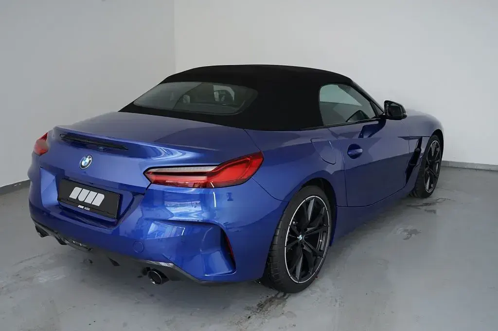 Neu BMW Z4 Performance 258 PS (189 kW) 2025 Blau Cabrio