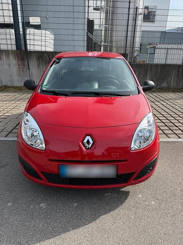 Second-hand Renault Twingo 60 CP (44 kW) 2008 Roșu Hatchback