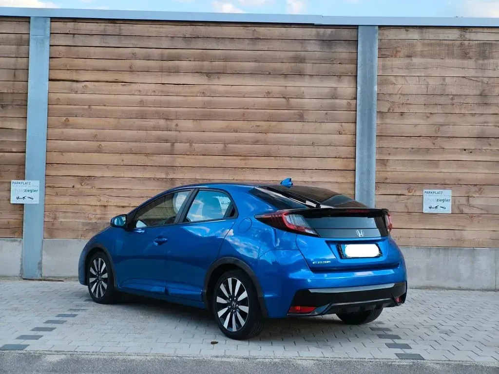Gebraucht Honda Civic Elegance 99 PS (72 kW) 2015 Blau Limousine