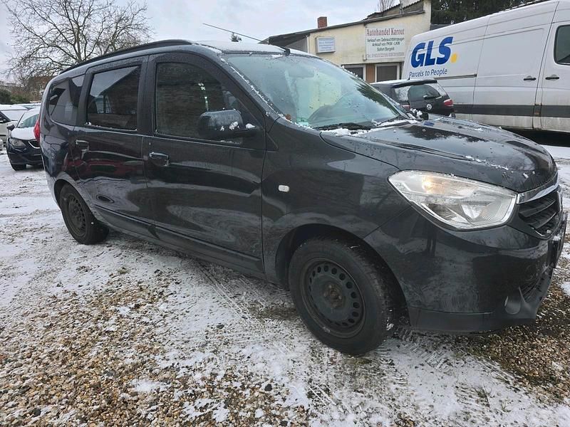 Gebraucht Dacia Lodgy 116 PS (85 kW) 2013 Van / Kleinbus