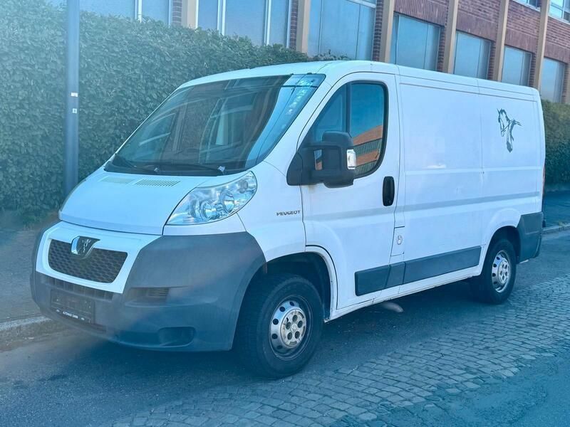 Weiß Gebraucht 2009 Peugeot Boxer Van | 2.900 € - Bild 1/4