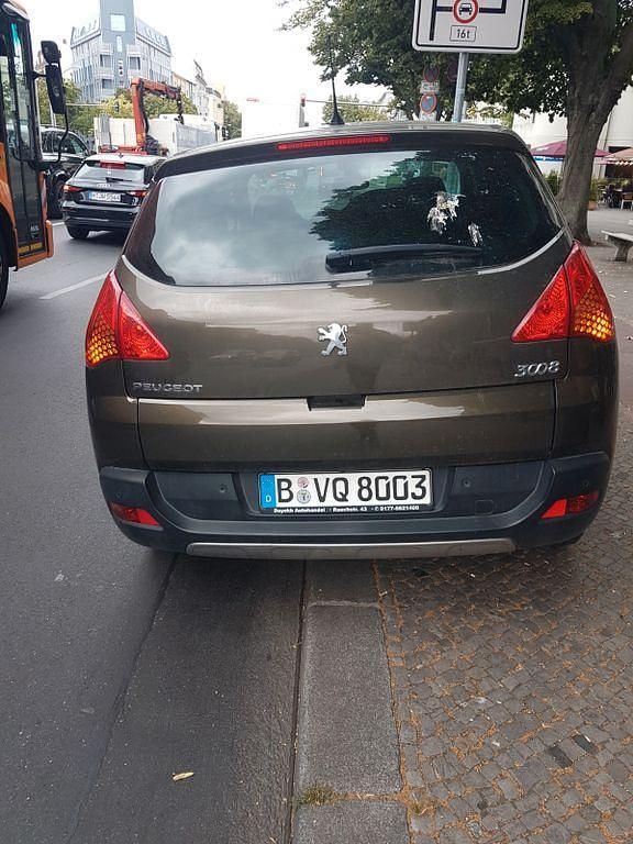 Gebraucht Peugeot 3008 Business-Line 163 PS (119 kW) 2011 Braun Kombi