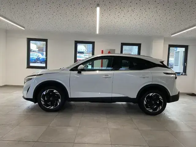 Neu Nissan Qashqai 360º 158 PS (116 kW) 2026 Pearl white SUV