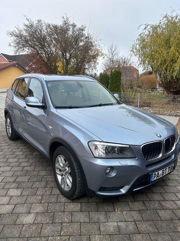 Gebraucht BMW X3 184 PS (135 kW) 2011 Blau SUV