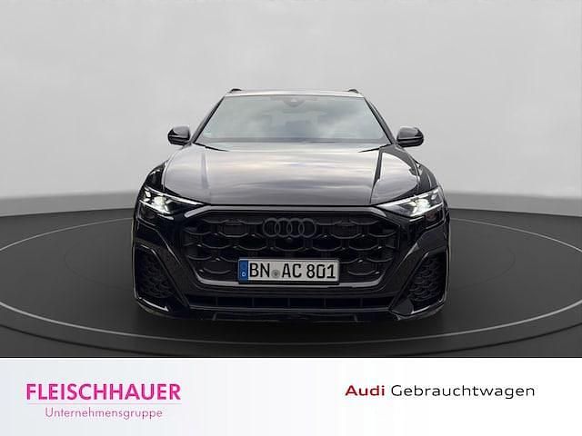 Gebraucht Audi Q8 Ambiente 286 PS (210 kW) 2025 SUV