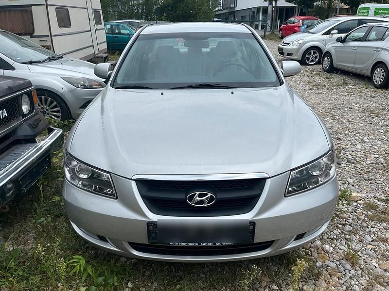 Silber Gebraucht 2007 Hyundai Sonata Limousine | 3.700 € (Fairer Preis) - Bild 1/4