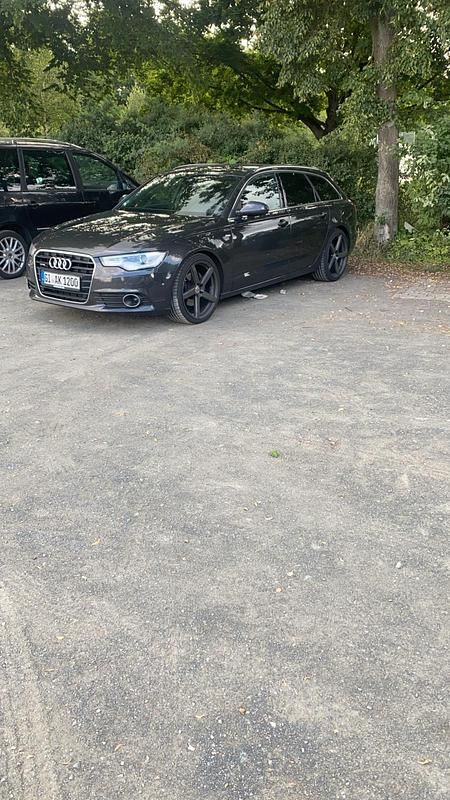 Gebraucht Audi A6 204 PS (150 kW) 2014 Grün Kombi