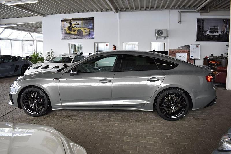 Gebraucht Audi S5 Sportback Sport 341 PS (250 kW) 2023 Chronosgrau metallic Kleinwagen