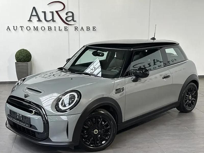 Grau Gebraucht 2022 Mini Cooper SE Classic Kleinwagen | 16.749 € (Fairer Preis) - Bild 1/4