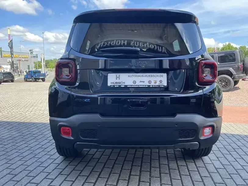 Gebraucht Jeep Renegade 240 PS (176 kW) 2022 Schwarz SUV