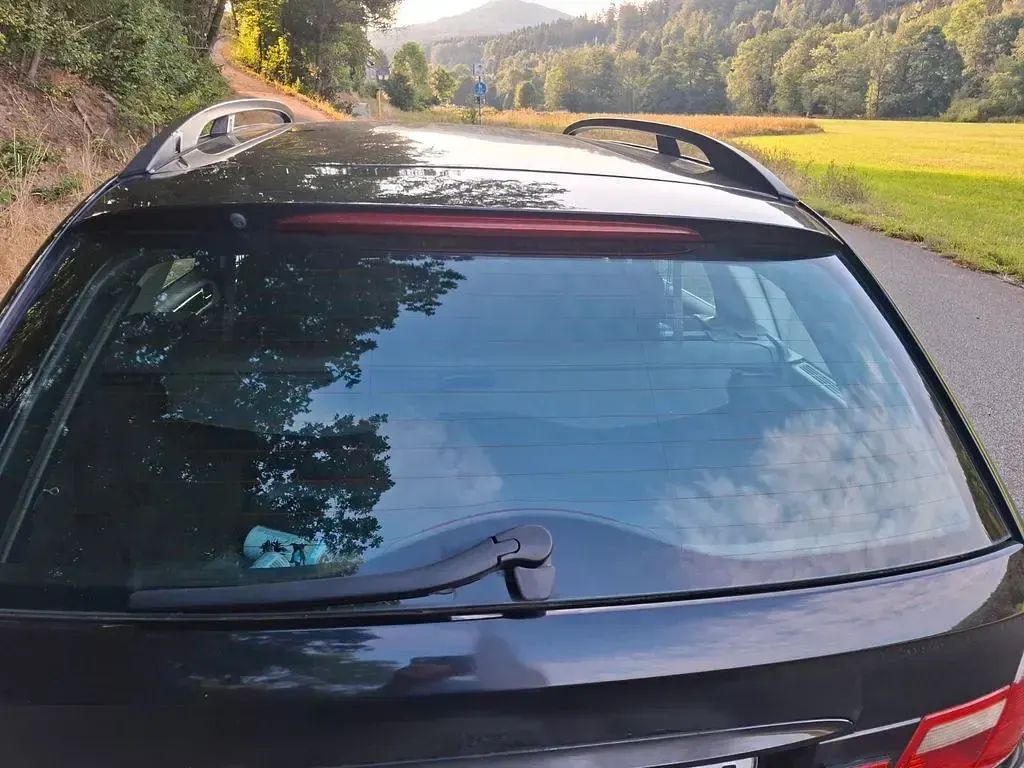Gebraucht BMW 320 150 PS (110 kW) 2000 Schwarz Kombi