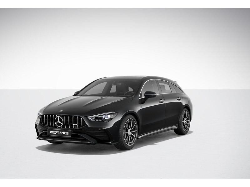 Schwarz kosmosschwarz metallic Gebraucht 2024 Mercedes CLA35 AMG AMG Kombi | 48.880 € (Fairer Preis) - Bild 1/4