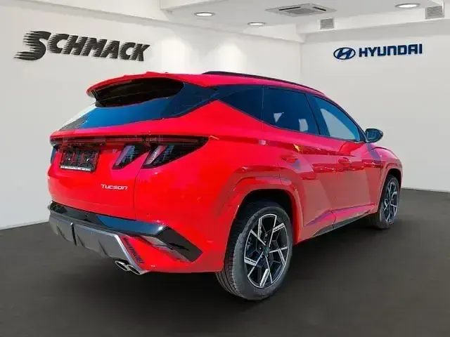 Gebraucht Hyundai Tucson N Line 160 PS (117 kW) 2025 Engine red SUV