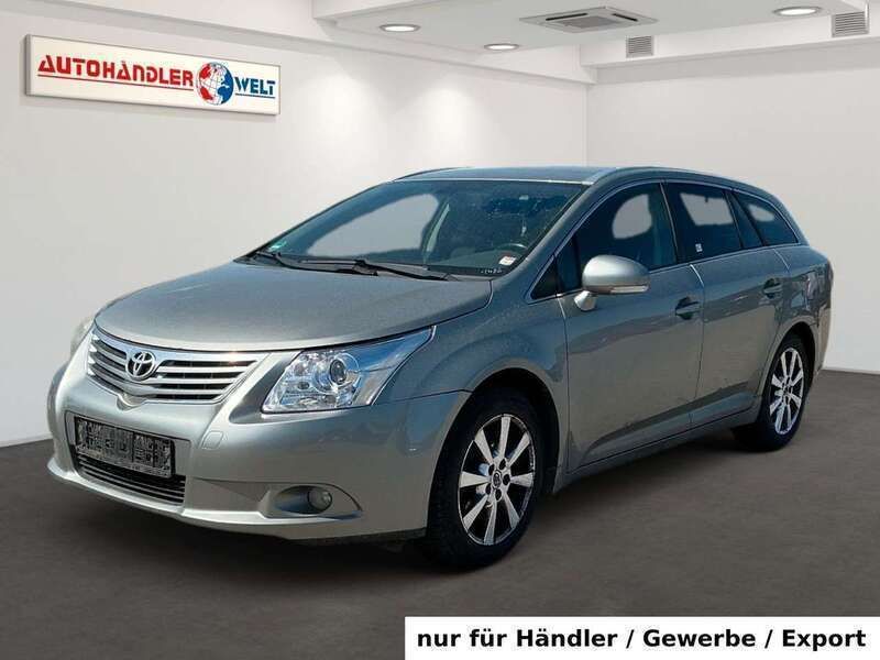 Silber Gebraucht 2010 Toyota Avensis Kombi | 5.199 € (Superpreis) - Bild 1/3