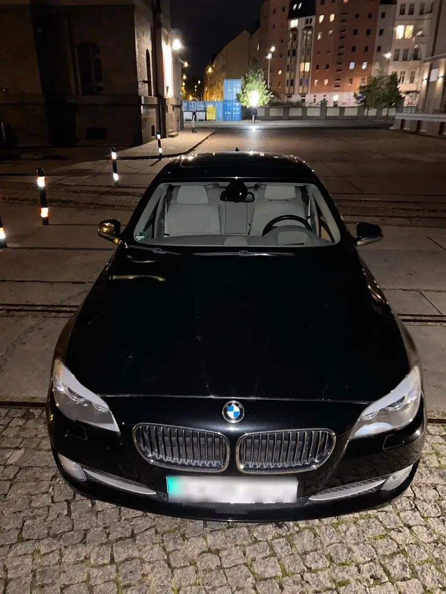 Gebraucht BMW 528 258 PS (189 kW) 2010 Schwarz Limousine