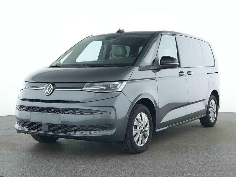 Gebraucht VW Multivan Life 150 PS (110 kW) 2025 Indiumgrau Van / Kleinbus