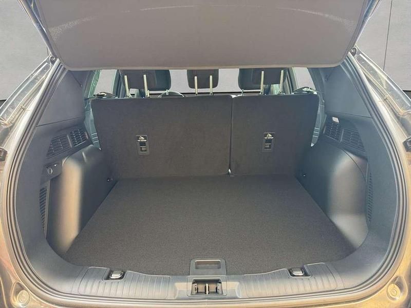 Gebraucht Ford Kuga ST-Line 120 PS (88 kW) 2024 Grau SUV