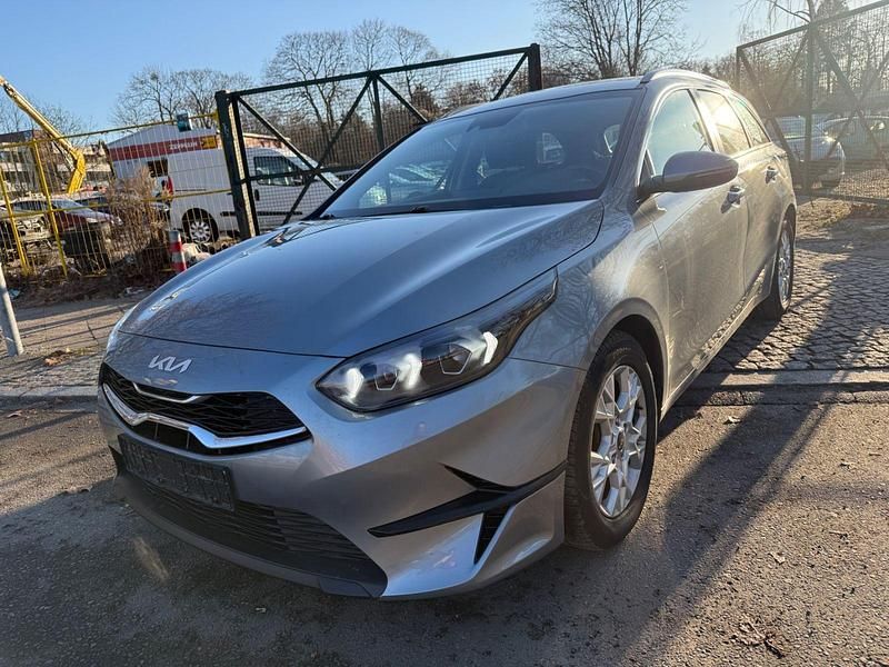 Gebraucht Kia Ceed Sportswagon Platinum Edition 160 PS (117 kW) 2022 Silber Kombi