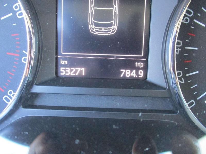 Gebraucht Skoda Octavia Style 110 PS (80 kW) 2015 Capuccino/capuccino beige Limousine