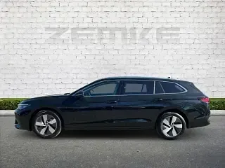 Gebraucht VW Passat Business 150 PS (110 kW) 2025 Schwarz Kombi